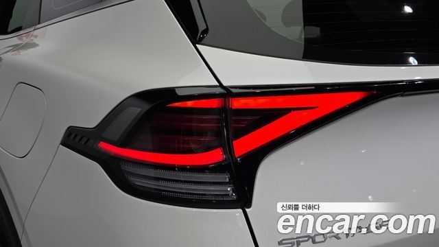 Kia Sportage Hybrid (V) Nobleless 2WD 2024 — фото 29