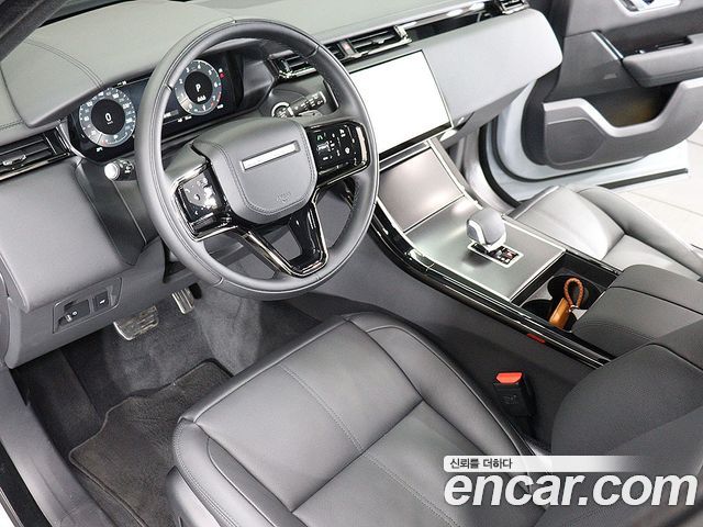 Land Rover Range Rover Velar 2.0 P250 Dynamic SE 2026 — фото 15