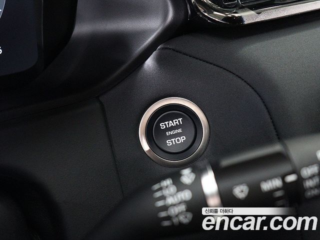 Land Rover Range Rover Velar 2.0 P250 Dynamic SE 2026 — фото 22