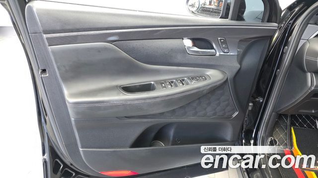 Hyundai Santa Fe Diesel 2.2 2WD Prestige 2021 — фото 24