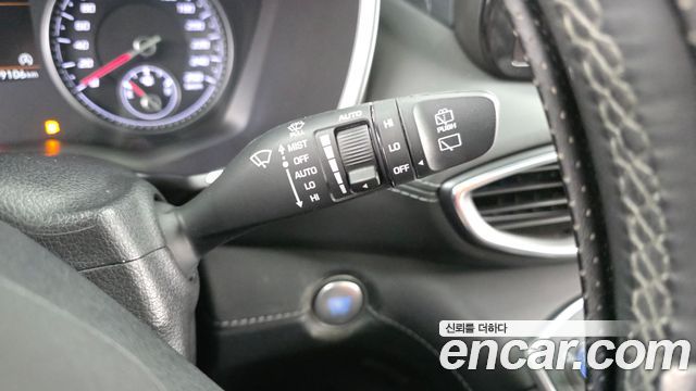 Hyundai Santa Fe Diesel 2.2 2WD Prestige 2021 — фото 28
