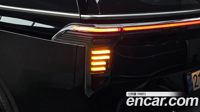 Kia Carnival (IV) HEV 9seater Signature 2025 — фото 23