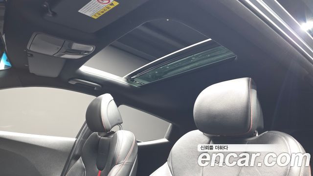 Hyundai Veloster (JS) 1.6 Turbo Sport Core 2019 — фото 18
