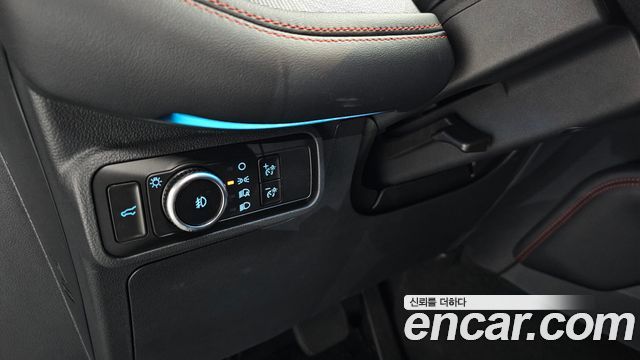 Ford Explorer (VI) 2.3 ST-Line 4WD 2025 — фото 16