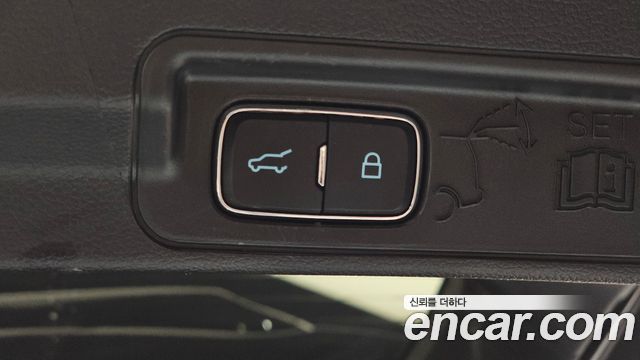 Ford Explorer (VI) 2.3 ST-Line 4WD 2025 — фото 36