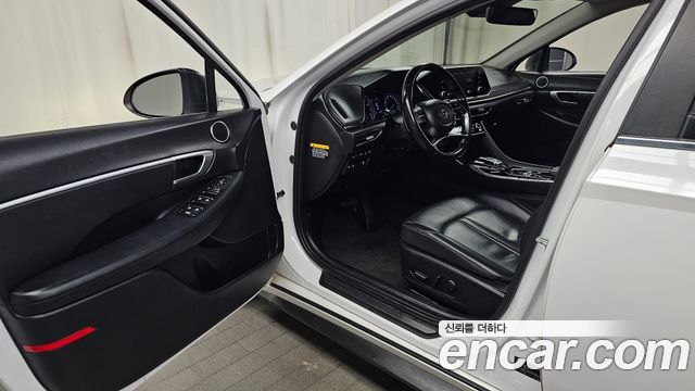 Hyundai Sonata (DN8) 2.0 Premium 2020 — фото 10
