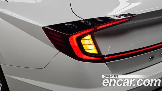 Hyundai Sonata (DN8) 2.0 Premium 2020 — фото 23