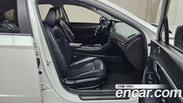 Hyundai Sonata (DN8) 2.0 Premium 2020 — фото 26