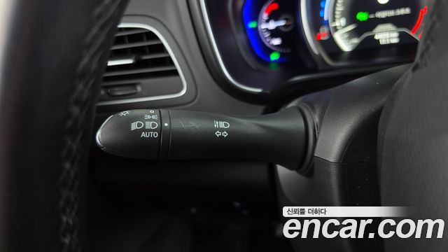 Renault Korea QM6 2.0 LPe RE 2WD 2025 — фото 29