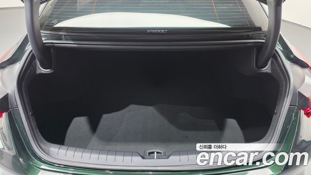 Kia K8 Hybrid Signature 2023 — фото 16