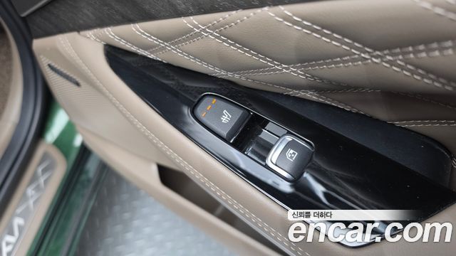 Kia K8 Hybrid Signature 2023 — фото 20
