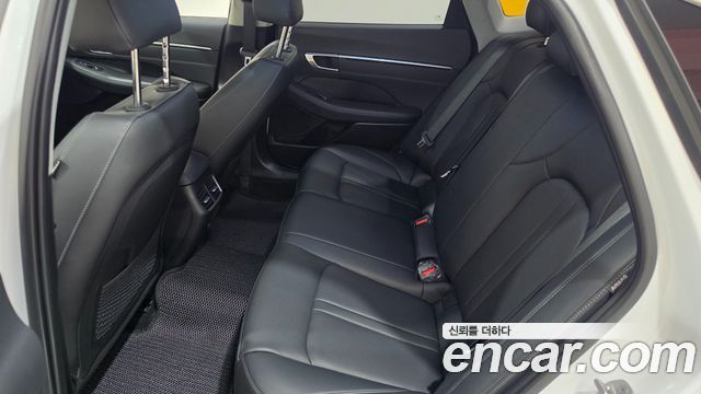Hyundai Sonata (DN8) 2.0 Premium Plus 2023 — фото 16