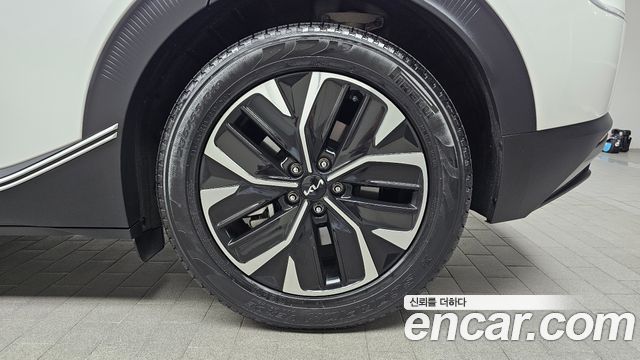 Kia EV6 Long Range Air 2024 — фото 21