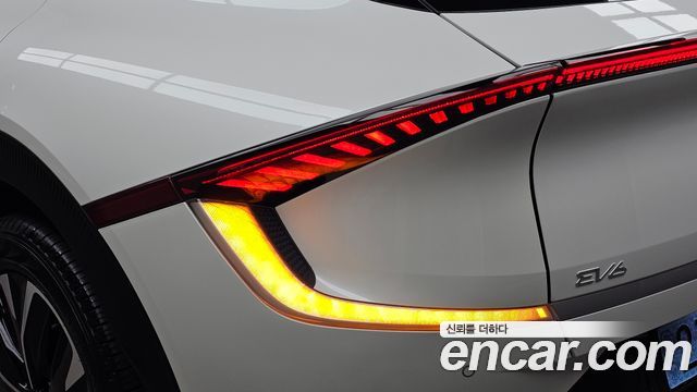 Kia EV6 Long Range Air 2024 — фото 23