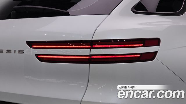 Genesis GV70 2.5T Gasoline 2WD 2023 — фото 23
