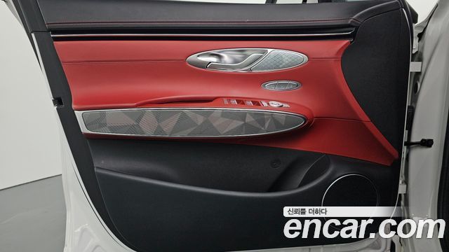 Genesis GV70 2.5T Gasoline 2WD 2023 — фото 24