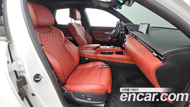 Genesis GV70 2.5T Gasoline 2WD 2023 — фото 26