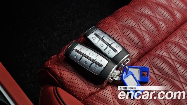 Genesis GV70 2.5T Gasoline 2WD 2023 — фото 36