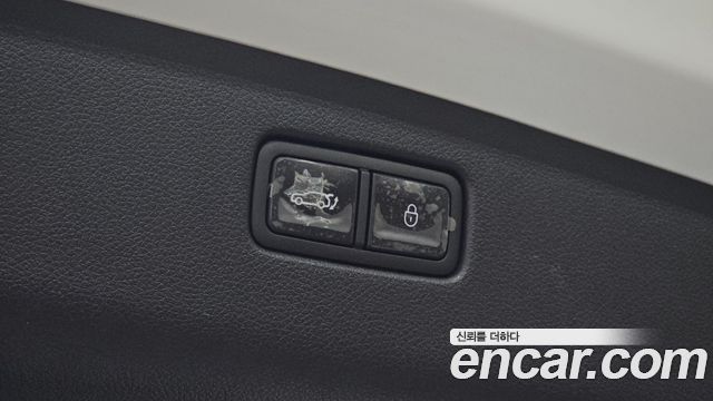 Genesis GV70 2.5T Gasoline 2WD 2023 — фото 37