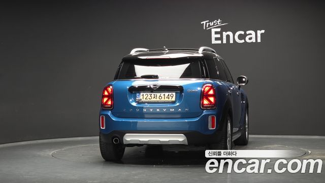 MINI Cooper Countryman Classic Plus Lite 2nd 2022 — фото 4