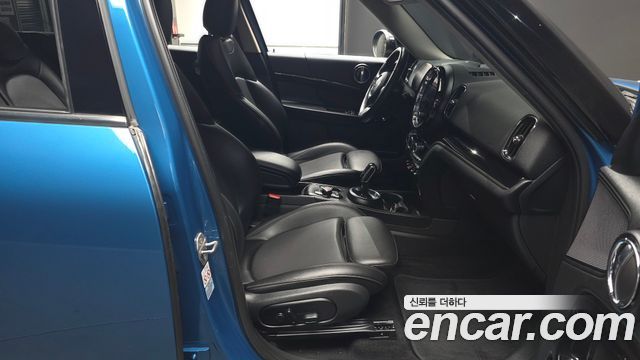 MINI Cooper Countryman Classic Plus Lite 2nd 2022 — фото 11
