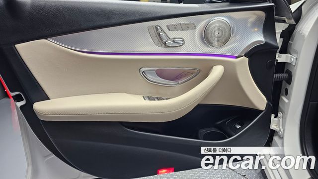 Mercedes-Benz E-Class (W213) E350 4MATIC Avantgarde 2021 — фото 24