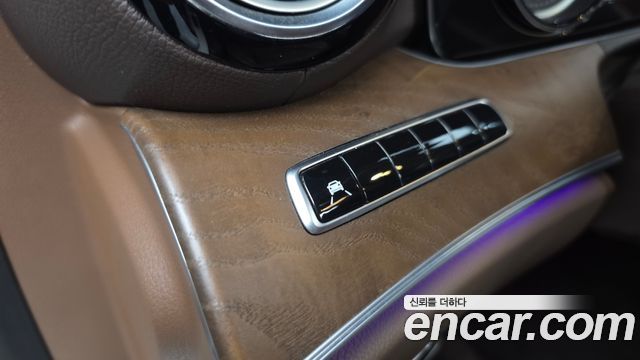 Mercedes-Benz E-Class (W213) E220d Exclusive 2019 — фото 18
