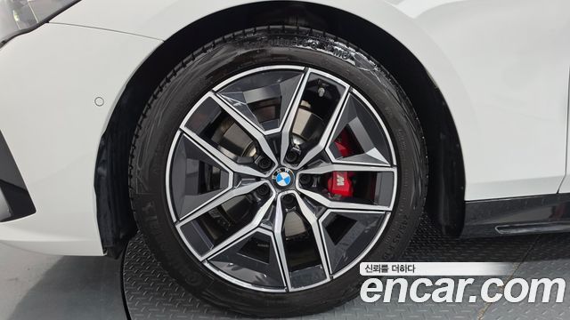BMW 5 Series (G60) 520i Special Edition 2025 — фото 5