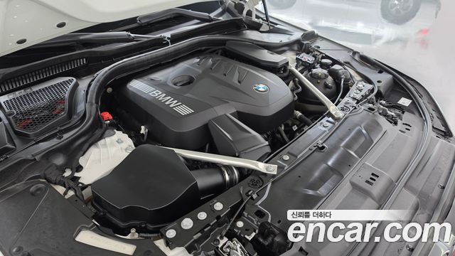 BMW 5 Series (G60) 520i Special Edition 2025 — фото 6