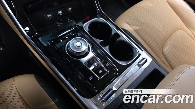 Kia Carnival (IV) Gasoline 9-Seater Signature 2023 — фото 9