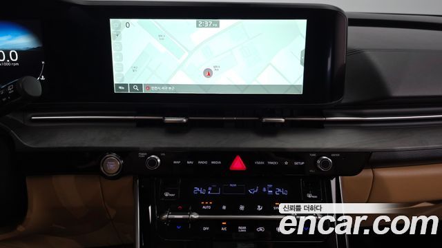 Kia Carnival (IV) Gasoline 9-Seater Signature 2023 — фото 14