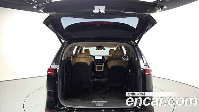 Kia Carnival (IV) Gasoline 9-Seater Signature 2023 — фото 20