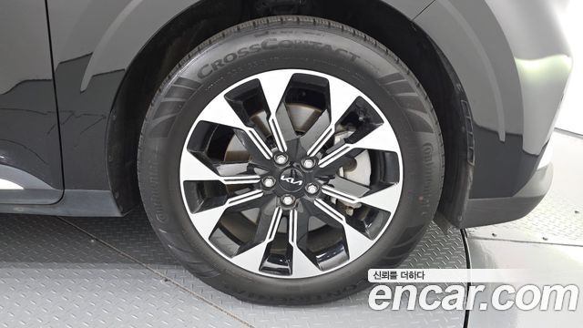 Kia Carnival (IV) Gasoline 9-Seater Signature 2023 — фото 21