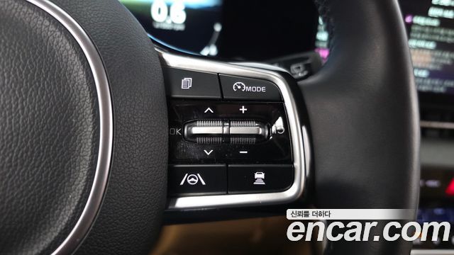 Kia Carnival (IV) Gasoline 9-Seater Signature 2023 — фото 30