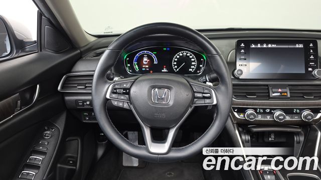 Honda Accord (X) 2.0 Hybrid EX-L 2018 — фото 12
