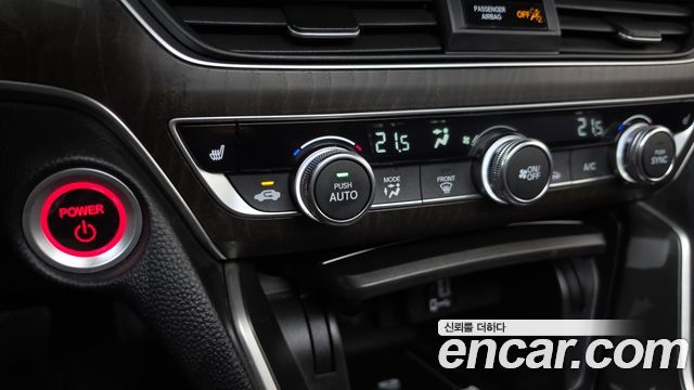 Honda Accord (X) 2.0 Hybrid EX-L 2018 — фото 19