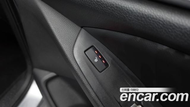 Honda Accord (X) 2.0 Hybrid EX-L 2018 — фото 30