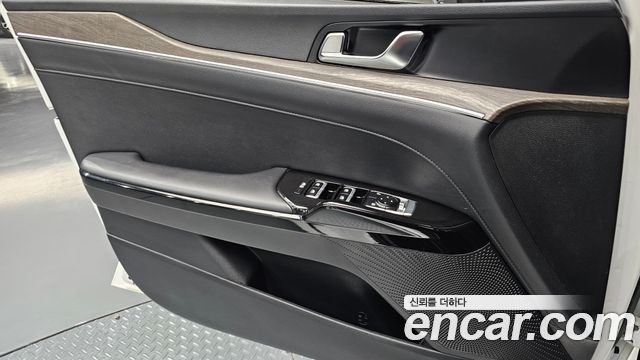Kia K5 (III) 2.0 LPI Noblesse 2021 — фото 24