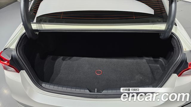 Kia K5 (III) 2.0 LPI Noblesse 2021 — фото 32