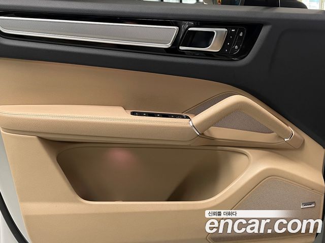 Porsche Cayenne (PO536) 3.0 COUPE PLATINUM EDITION 2022 — фото 17