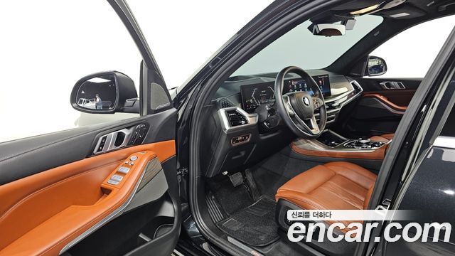 BMW X7 (G07) xDrive 40i Design Pure Excellence 6-Seater 2023 — фото 10