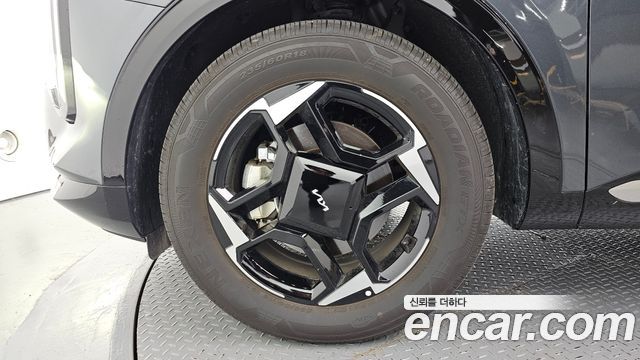 Kia Sportage (V) Gasoline 1.6 Turbo 2WD Signature 2026 — фото 5
