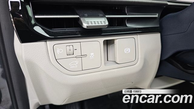 Kia Sportage (V) Gasoline 1.6 Turbo 2WD Signature 2026 — фото 19