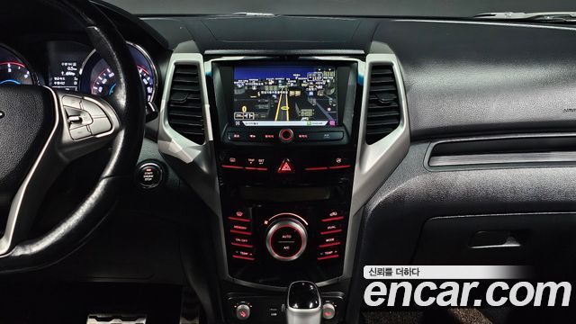 KG Mobility (SsangYong) Tivoli Diesel LX 2WD 2016 — фото 14