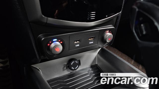 KG Mobility (SsangYong) Tivoli Diesel LX 2WD 2016 — фото 16