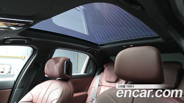 BMW 7 Series (G70) 740d xDrive M Sport 2025 — фото 19