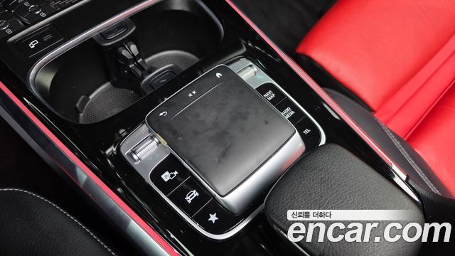 Mercedes-Benz GLB-Class (X247) GLB250 4MATIC 2020 — фото 24