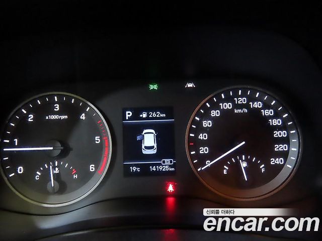 Hyundai Tucson Diesel 2.0 2WD Premium 2019 — фото 9