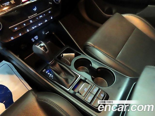 Hyundai Tucson Diesel 2.0 2WD Premium 2019 — фото 16