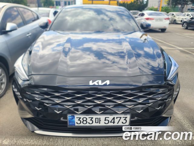 Kia K8 Hybrid Noblesse